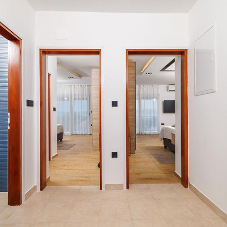 Apartment Mladen Crikvenica Eksteriør billede