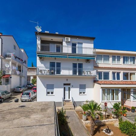 Apartment Mladen Crikvenica Eksteriør billede