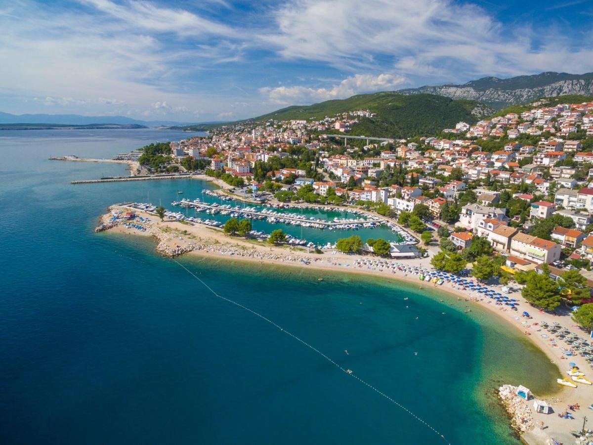 Apartment Mladen Crikvenica Eksteriør billede